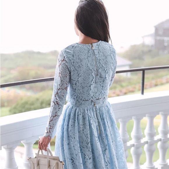 Elegant Chicwish Blue Lace Two-Piece Set XS - Picture 2 of 9